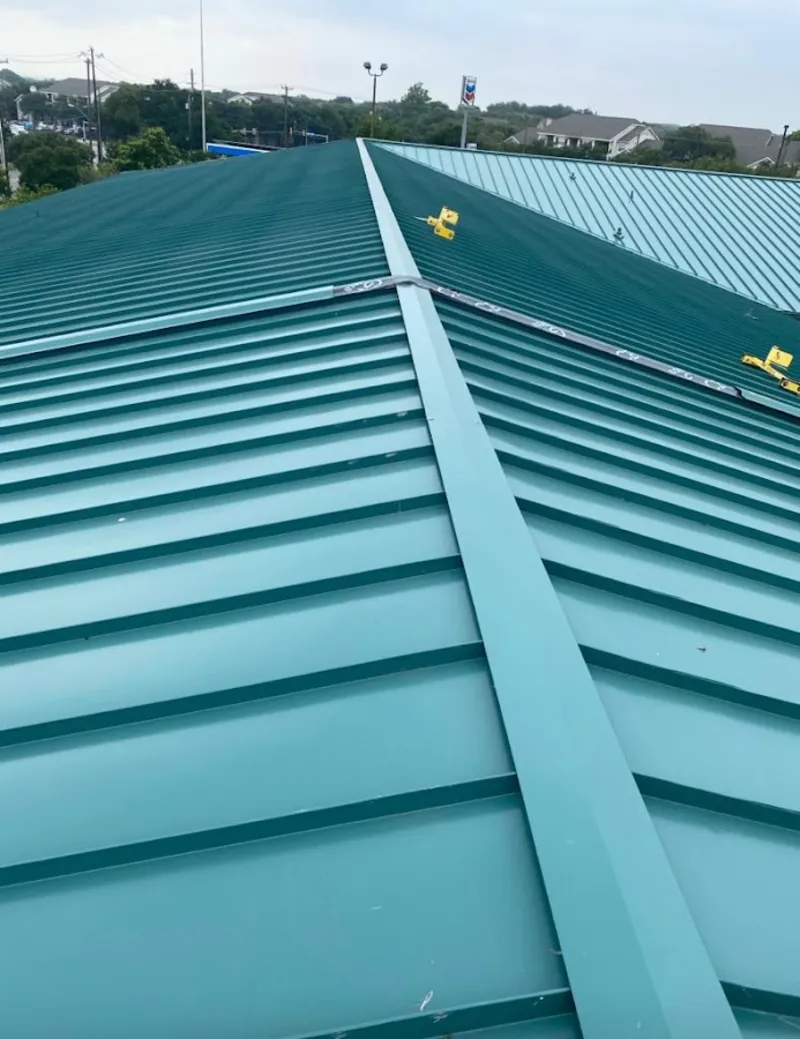 Green commercial metal roof ridge and valley for Metal Roof Repair in Snowflake